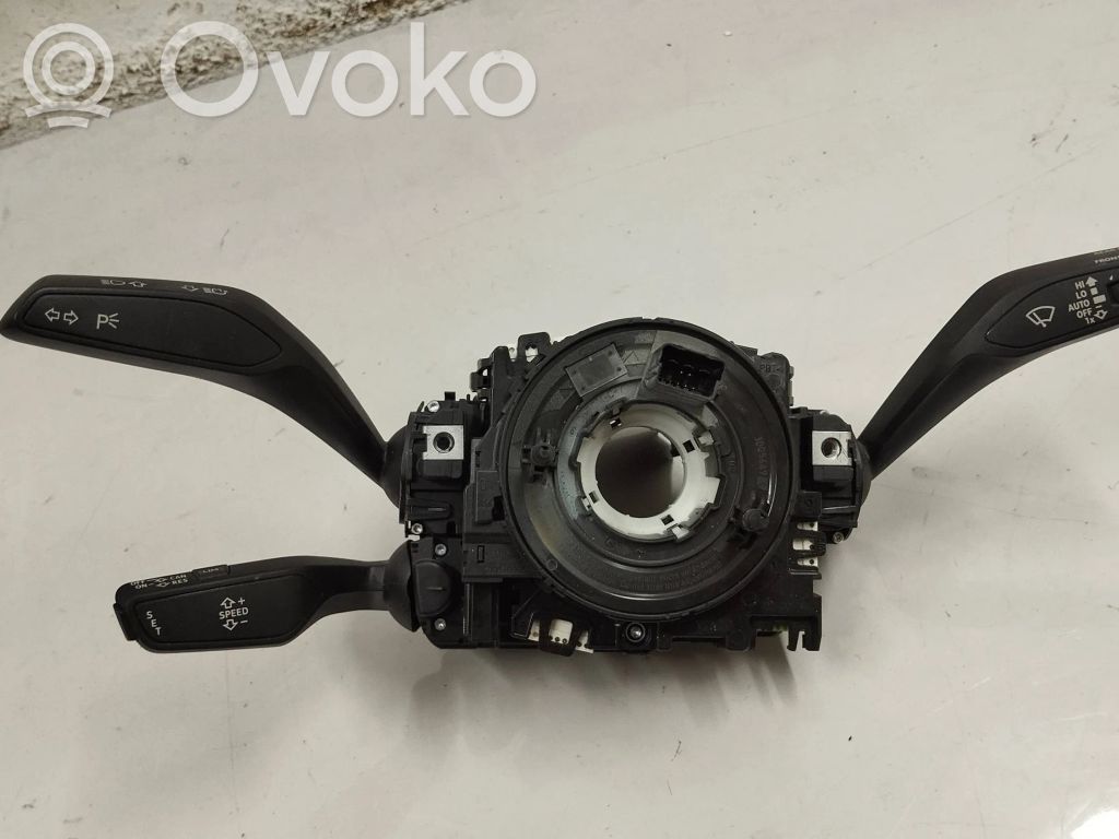 Audi Q2 - Wiper turn signal indicator stalk/switch 