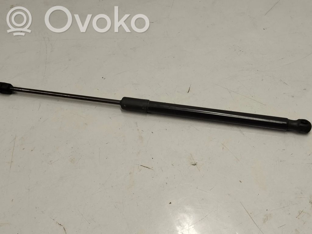 Audi A1 Tailgate/trunk strut/damper 
