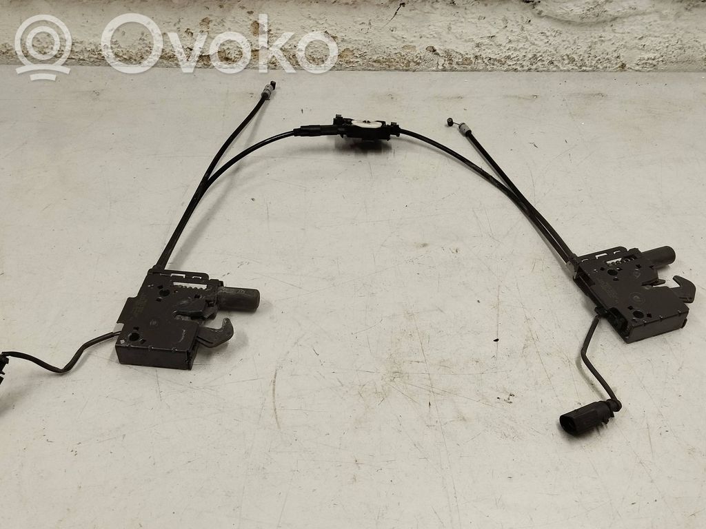 Audi A1 Engine bonnet/hood lock/catch 