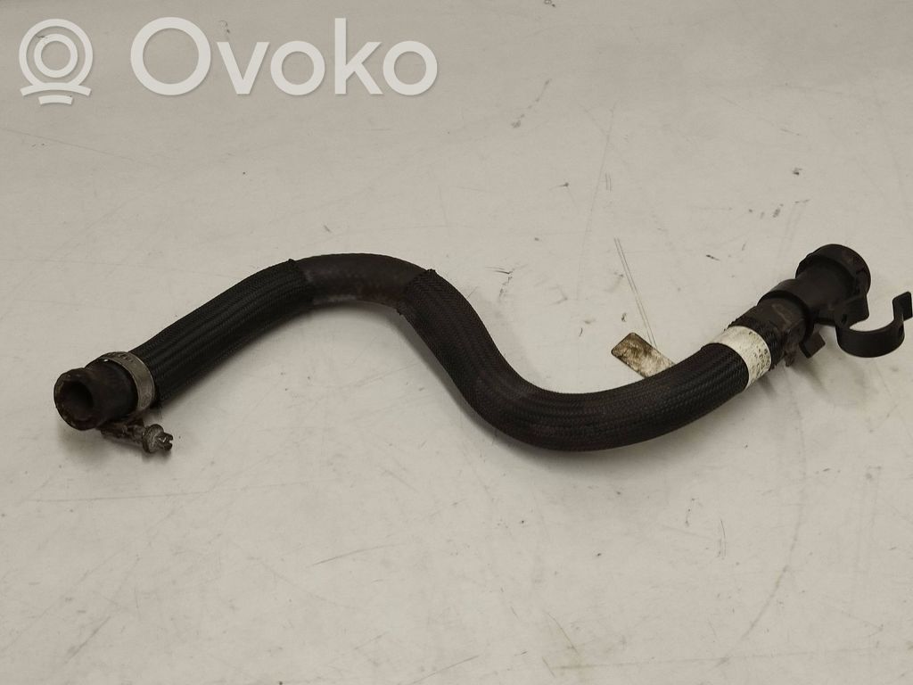 BMW 1 F20 F21 Degvielas caurulīte (-es) 