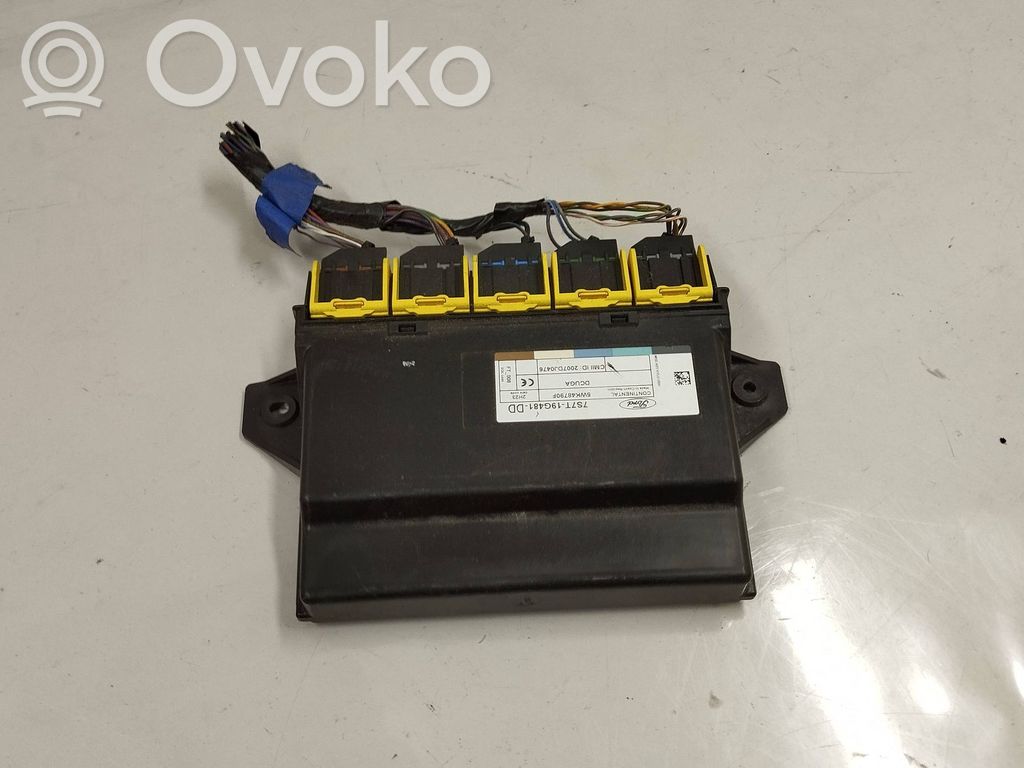 Mukavuusmoduuli   7S7T19G481DD