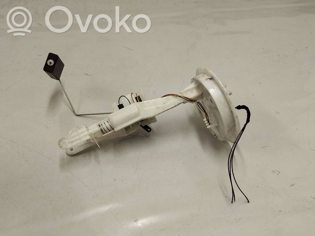 Audi Q3 8U Czujnik poziomu paliwa 