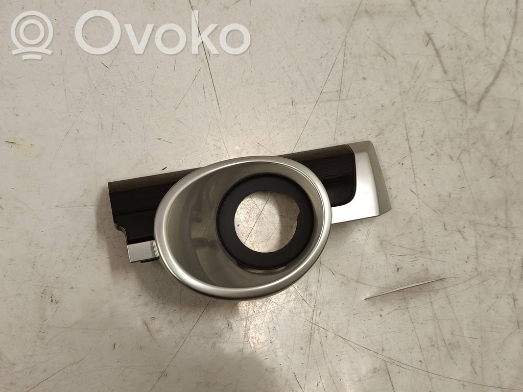 Porsche Cayenne (92A) Panel trim 