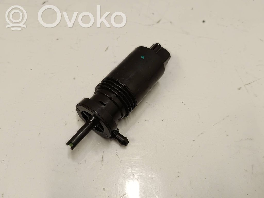 Mercedes-Benz A W177 Windscreen/windshield washer pump 