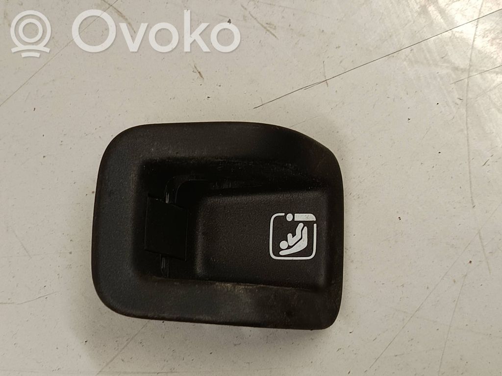 Audi Q8 Cubierta ISOFIX 