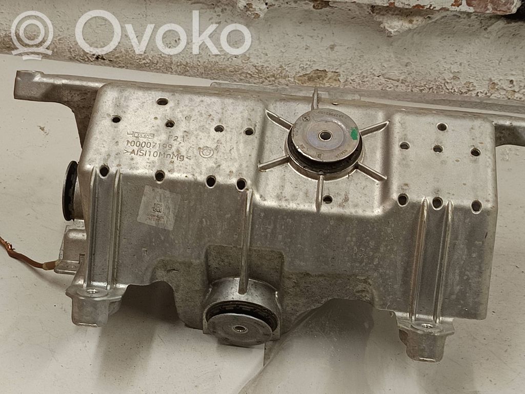 BMW i4 A/C compressor mount bracket 