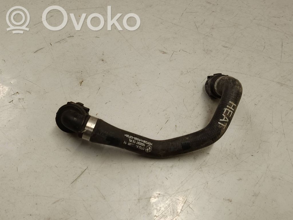 Engine coolant pipe/hose   8475696