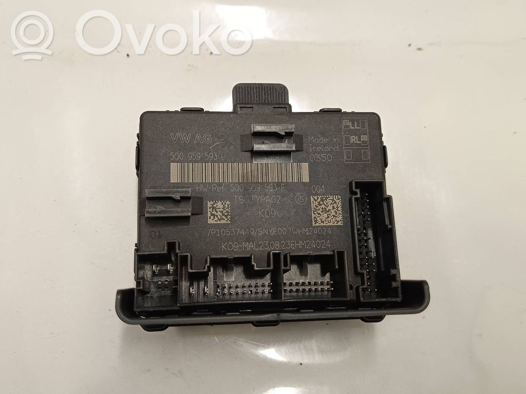 Audi A3 8Y Door control unit/module 