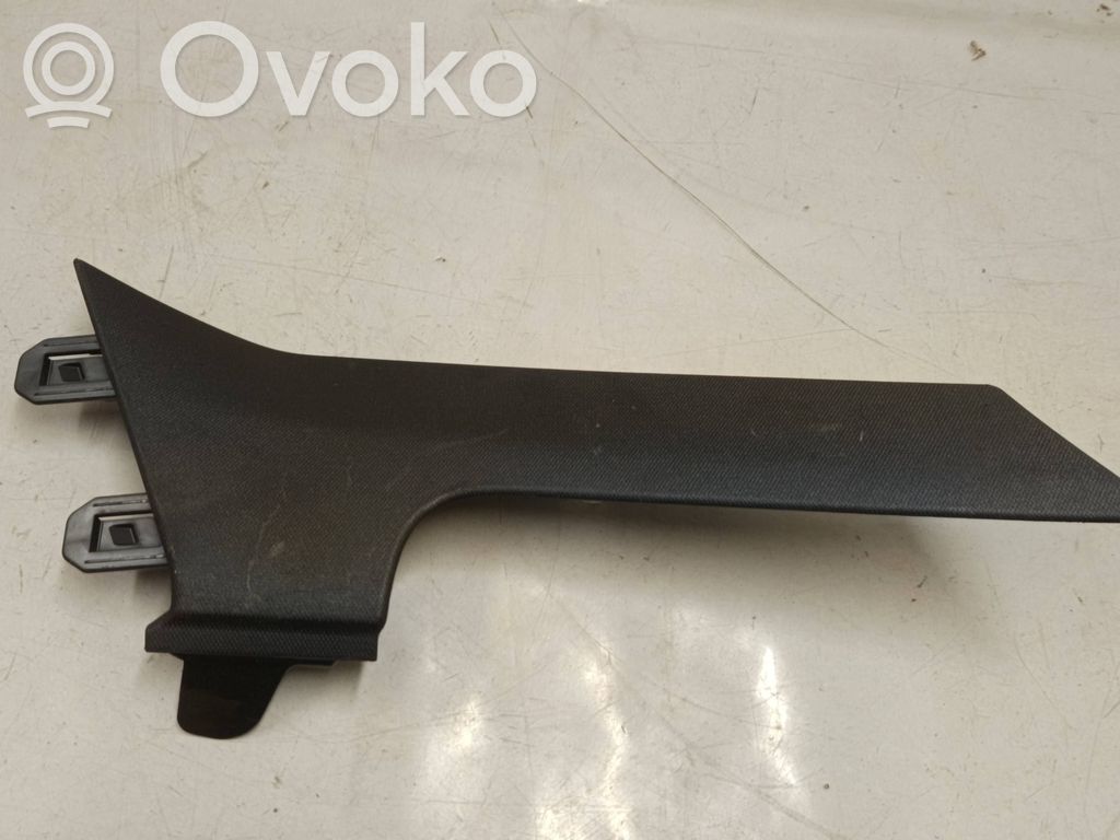 BMW i4 Kita salono detalė 