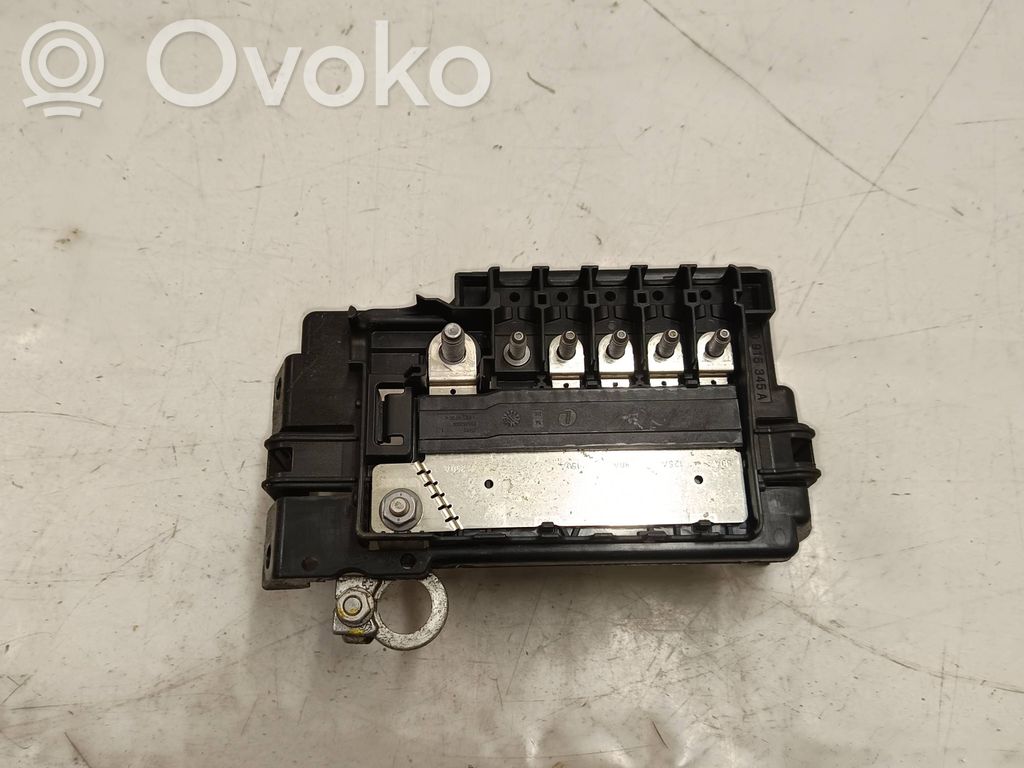 Skoda Kamiq Battery relay fuse 