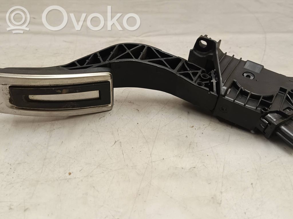 Skoda Kamiq Kaasupoljin 