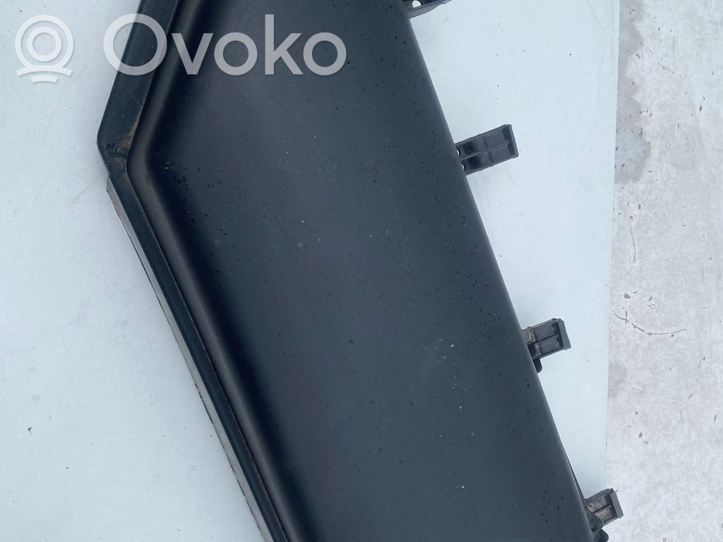 BMW 5 E60 E61 Cabin air micro filter cap 