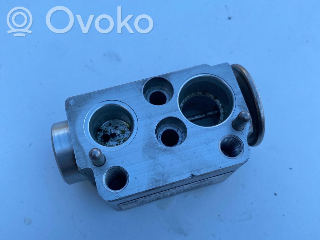 Zawór rozprężny klimatyzacji A/C   9182512,328500,1223001,1223002,1223022,1223212,1223213,1223215,1225955,21211223001,21211223022,21211223212,21211223213,21211223215,21211225955,64116934406,64116981484,64119182512,64119226078,6934406,6981484,9226078