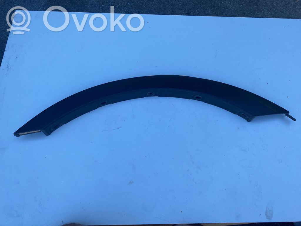BMW X3 E83 Priekšējās arkas apdare 