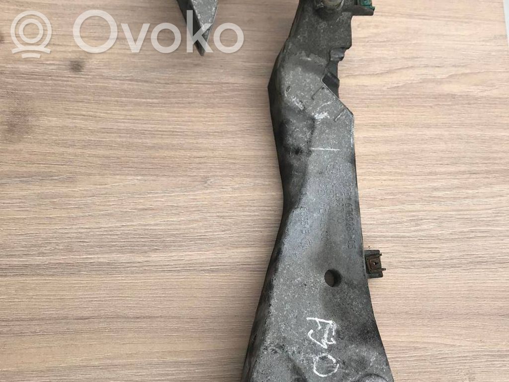 BMW 5 E60 E61 Gearbox mounting bracket 