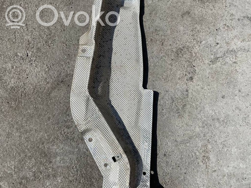 BMW 1 E81 E87 Exhaust heat shield 