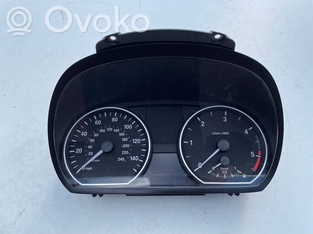 BMW 1 E81 E87 Spidometrs (instrumentu panelī) 