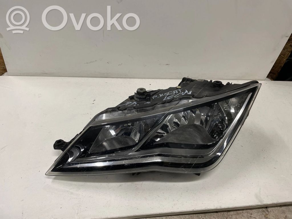 Seat Leon (5F) Headlight/headlamp 