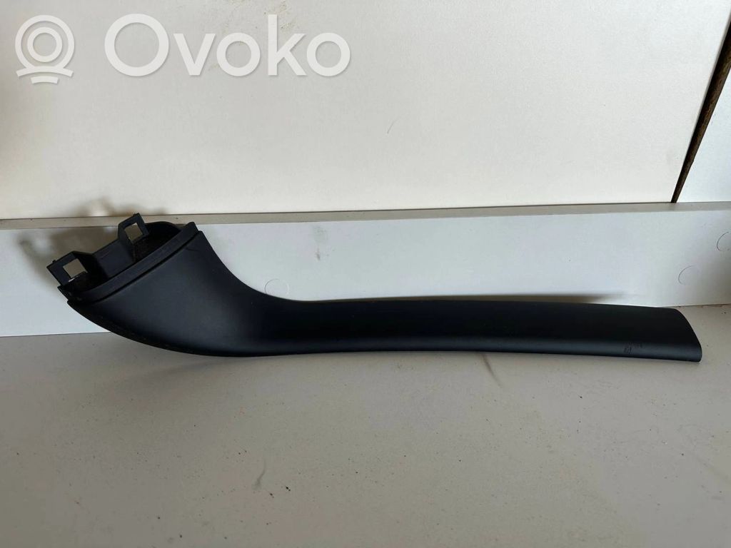 BMW X3 E83 (D)pillar trim (top) 