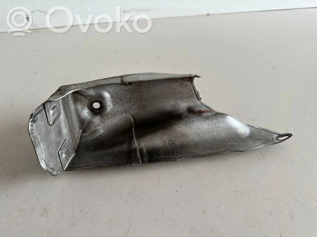 BMW X5 E70 Pakokaasulämmön lämpökilpi 