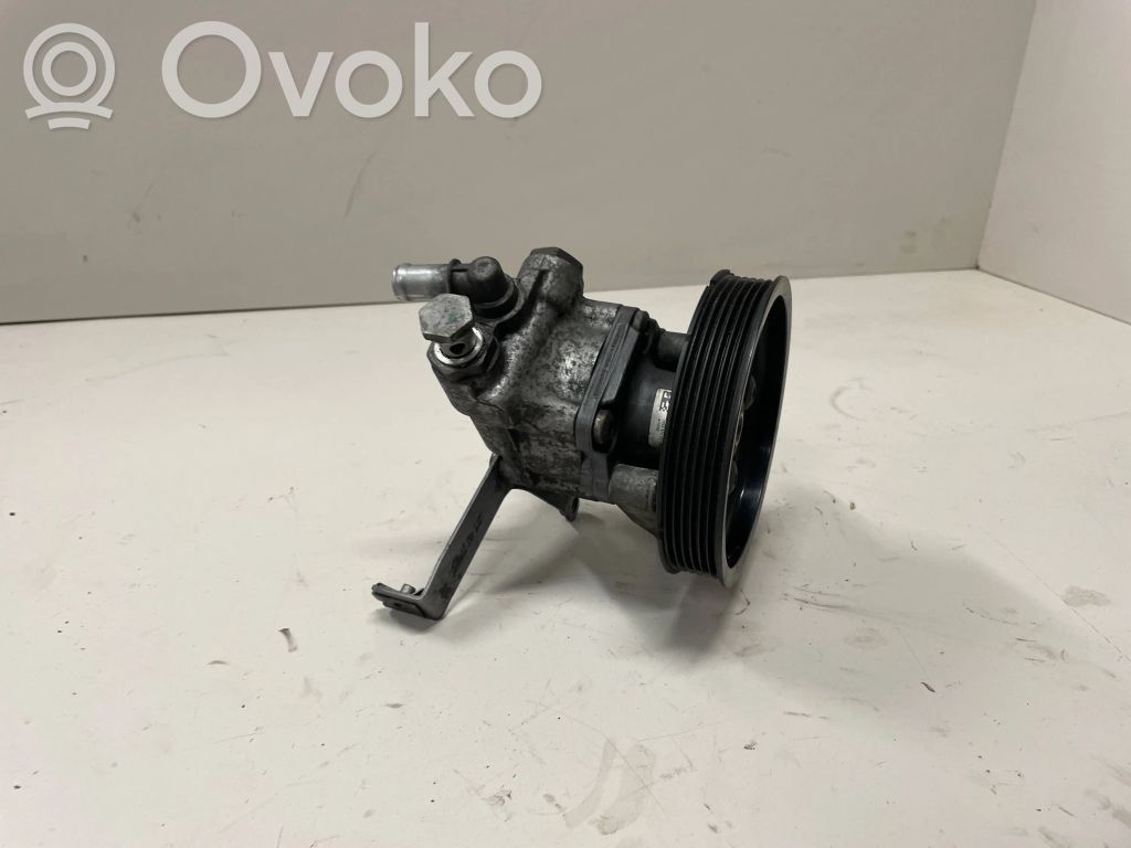 BMW 5 E60 E61 Power steering pump 