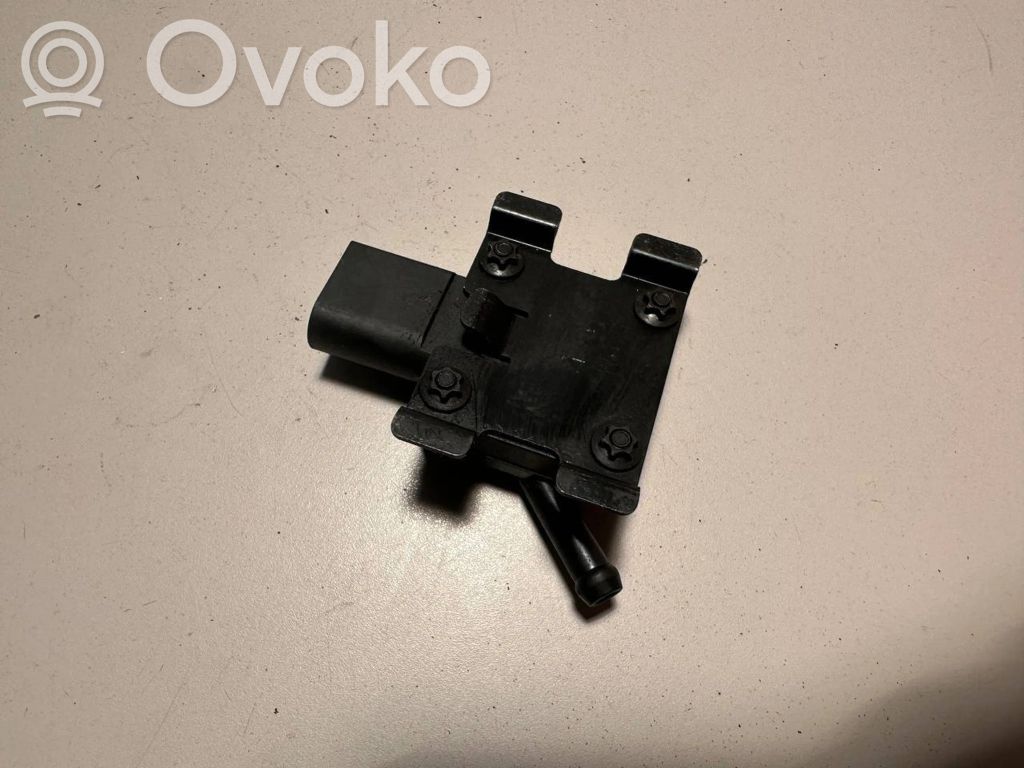Sensor de presión del escape   7789219,778921903