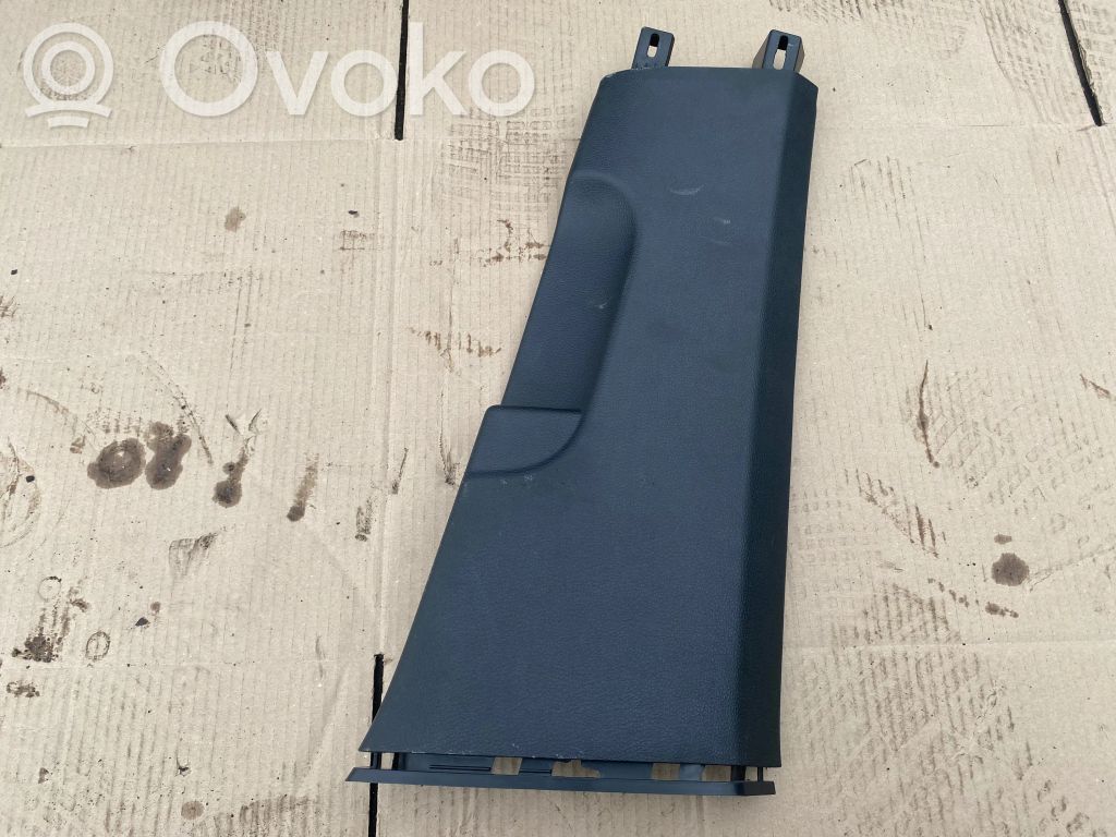 Osłona dolna słupka / B   5C4867292D,5960331