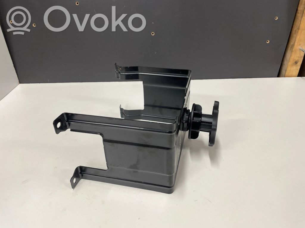 Volkswagen Polo V 6R Akun kiinnike 