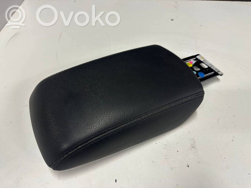 Ford Focus Armrest 