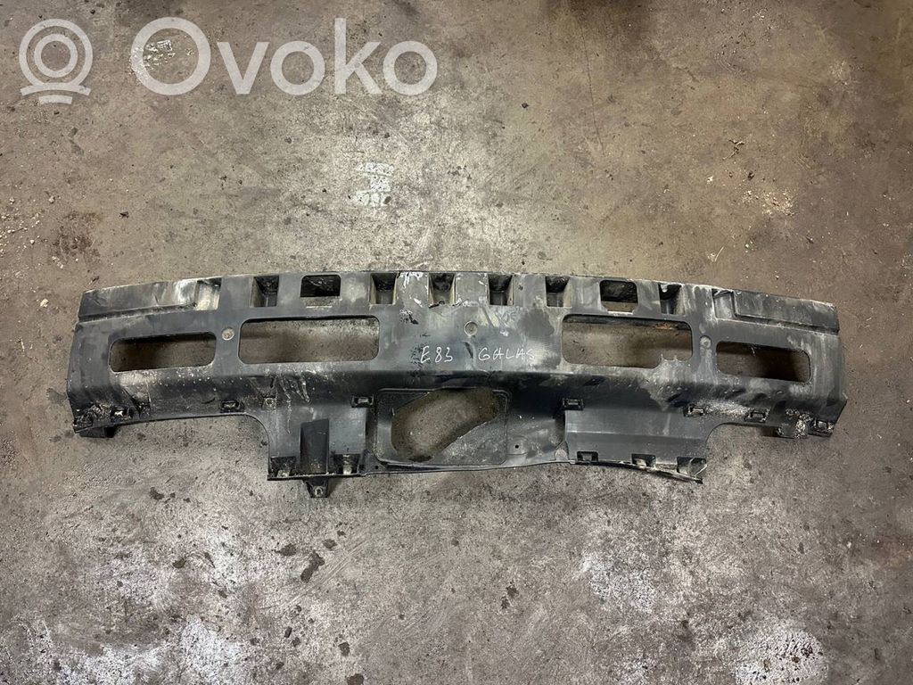 BMW X3 E83 Aizmugurējā bufera montāžas kronšteins 