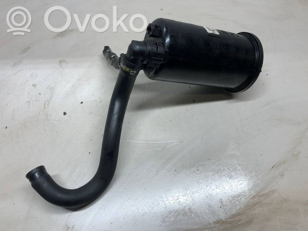 BMW 3 E90 E91 Ohjaustehostimen nestesäiliö 