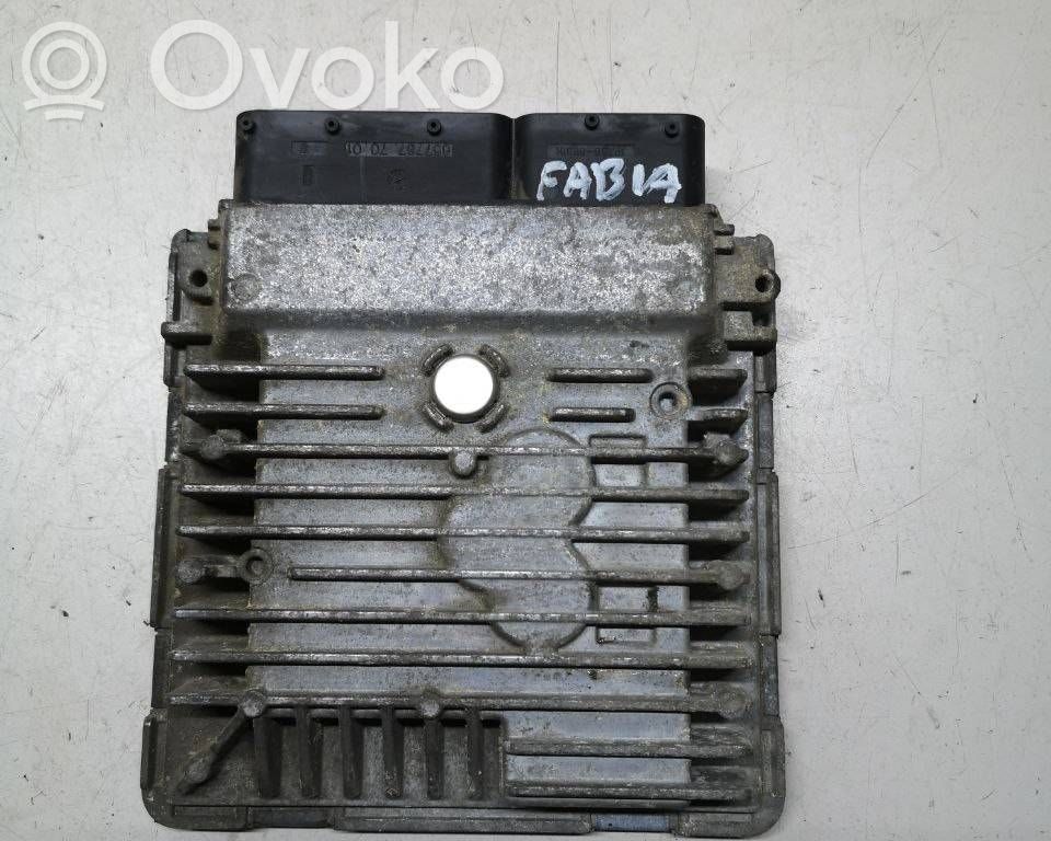 Skoda Fabia Mk2 (5J) Engine control unit/module 