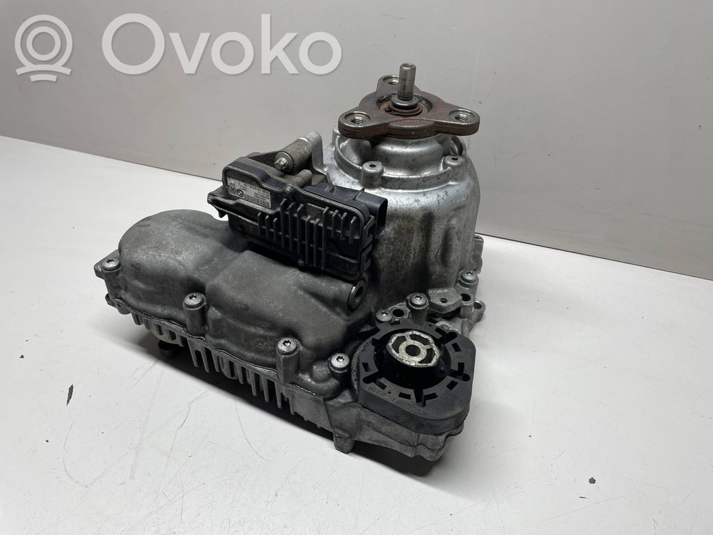 BMW 5 F10 F11 Skrzynia rozdzielcza / Reduktor 