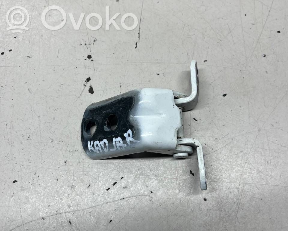 Renault Kadjar Rear door lower hinge 
