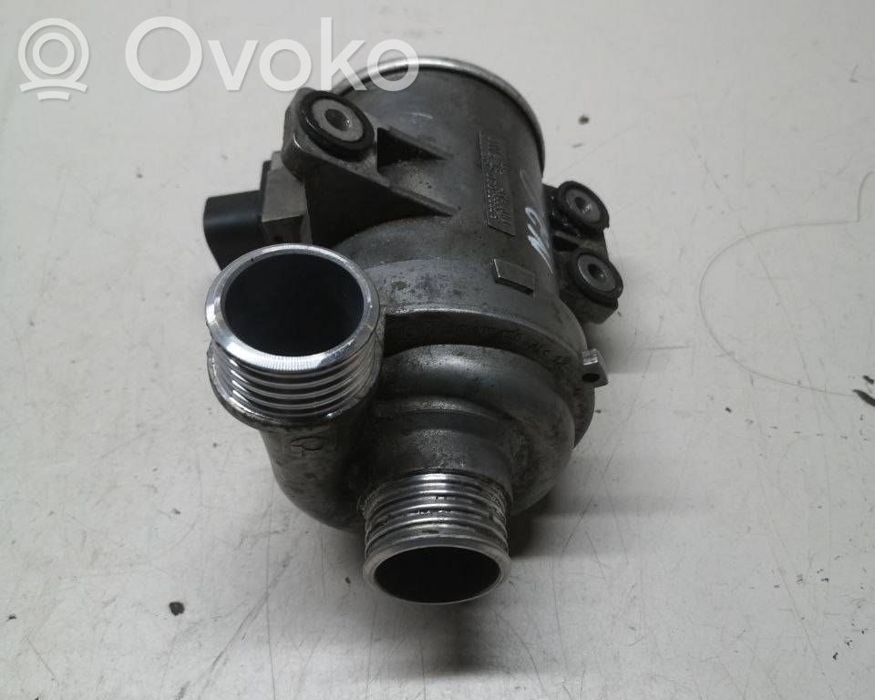 BMW X5 F15 Water pump 