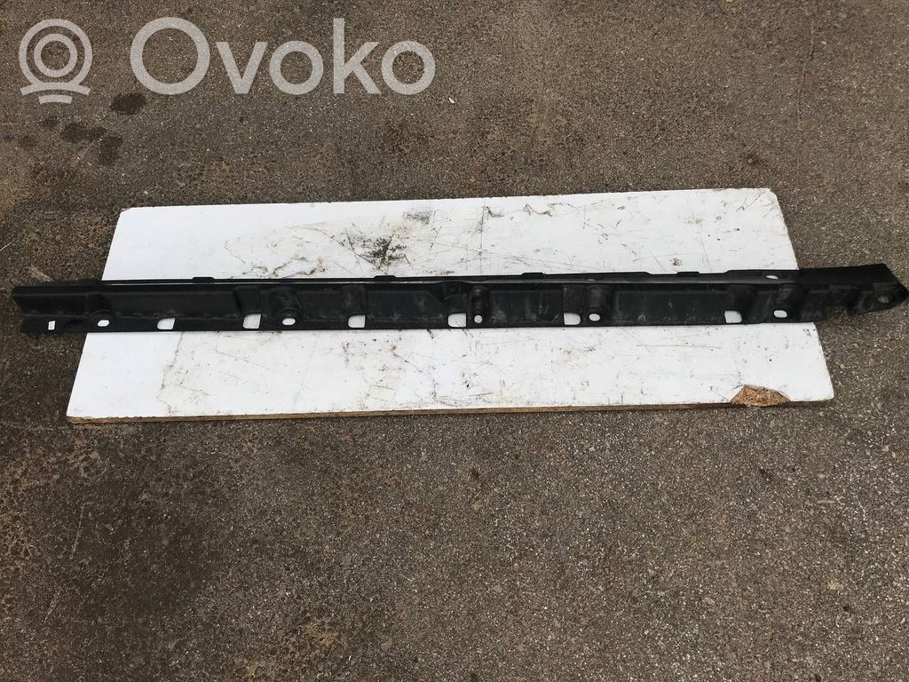 BMW X5 E70 Sill supporting ledge 