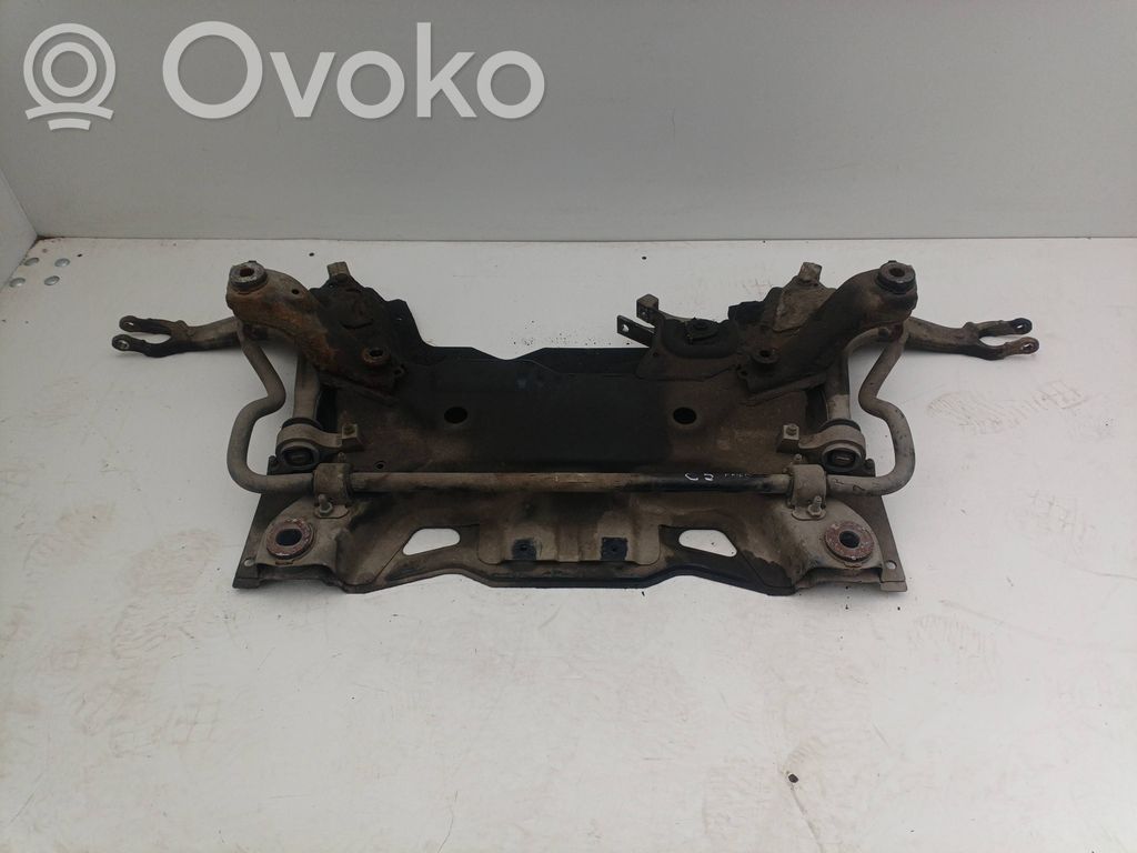 Citroen C5 Priekinis traversas 