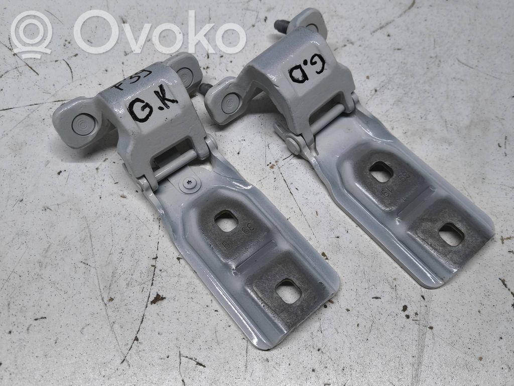 BMW X2 F39 Tailgate/trunk/boot hinge 