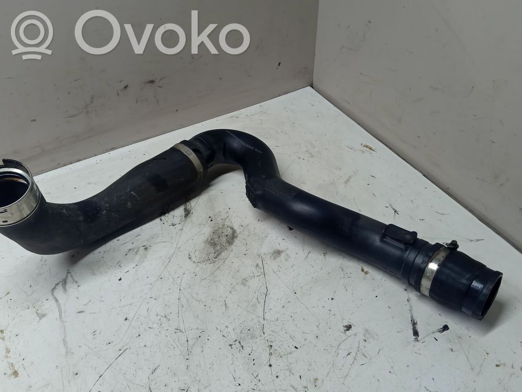 Ford Focus Välijäähdyttimen letku 