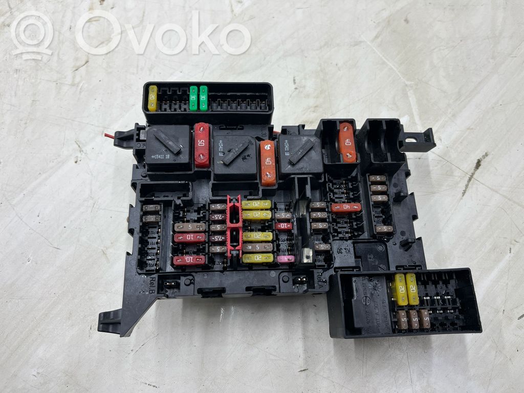 BMW X1 F48 F49 Módulo de fusible 