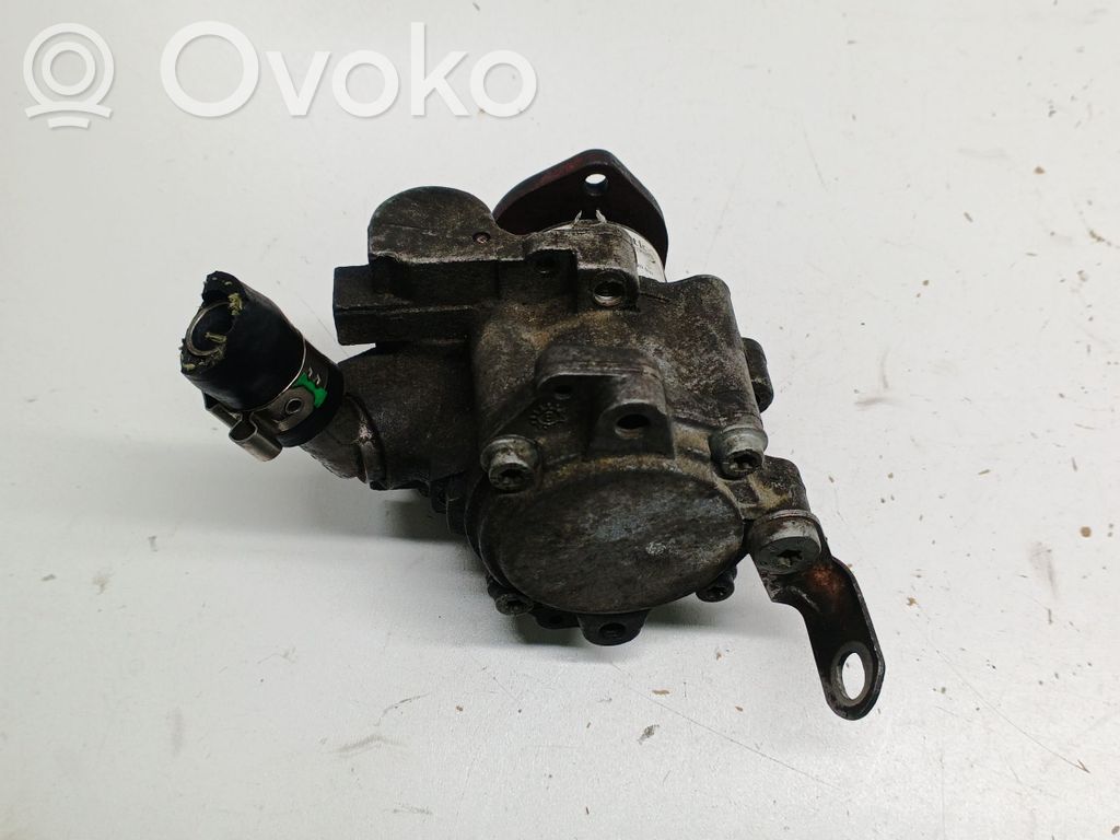 BMW 5 E60 E61 Power steering pump 