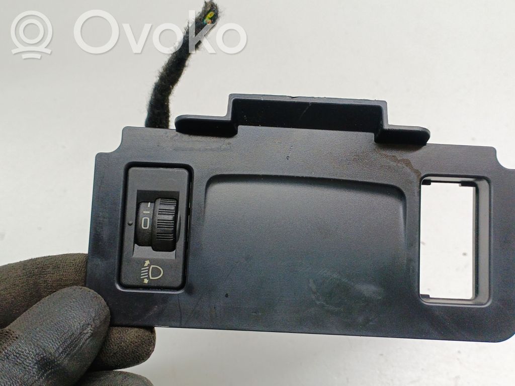 Citroen C4 II Comutator control nivel faruri 