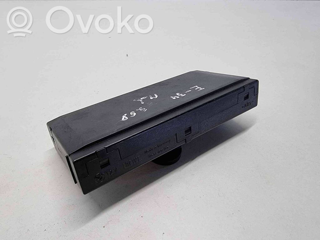 BMW 5 E34 Komforto modulis 