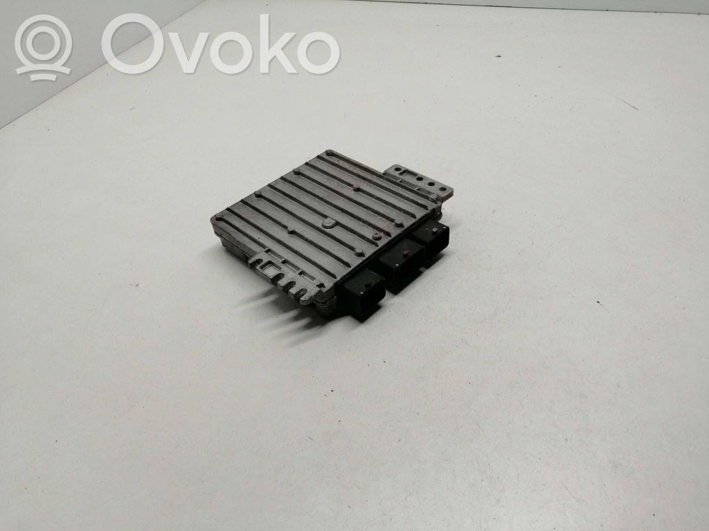 Peugeot 406 Engine control unit/module 