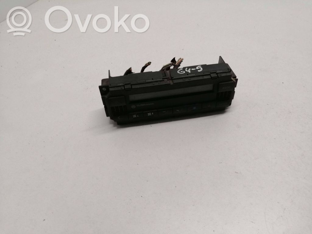 Volkswagen Golf IV Climate control unit 