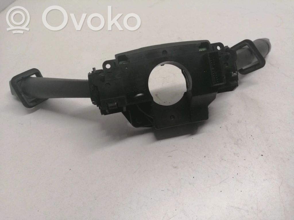 Volvo S60 Wiper turn signal indicator stalk/switch 