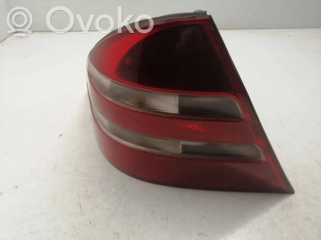 Mercedes-Benz S W220 Lampa tylna 