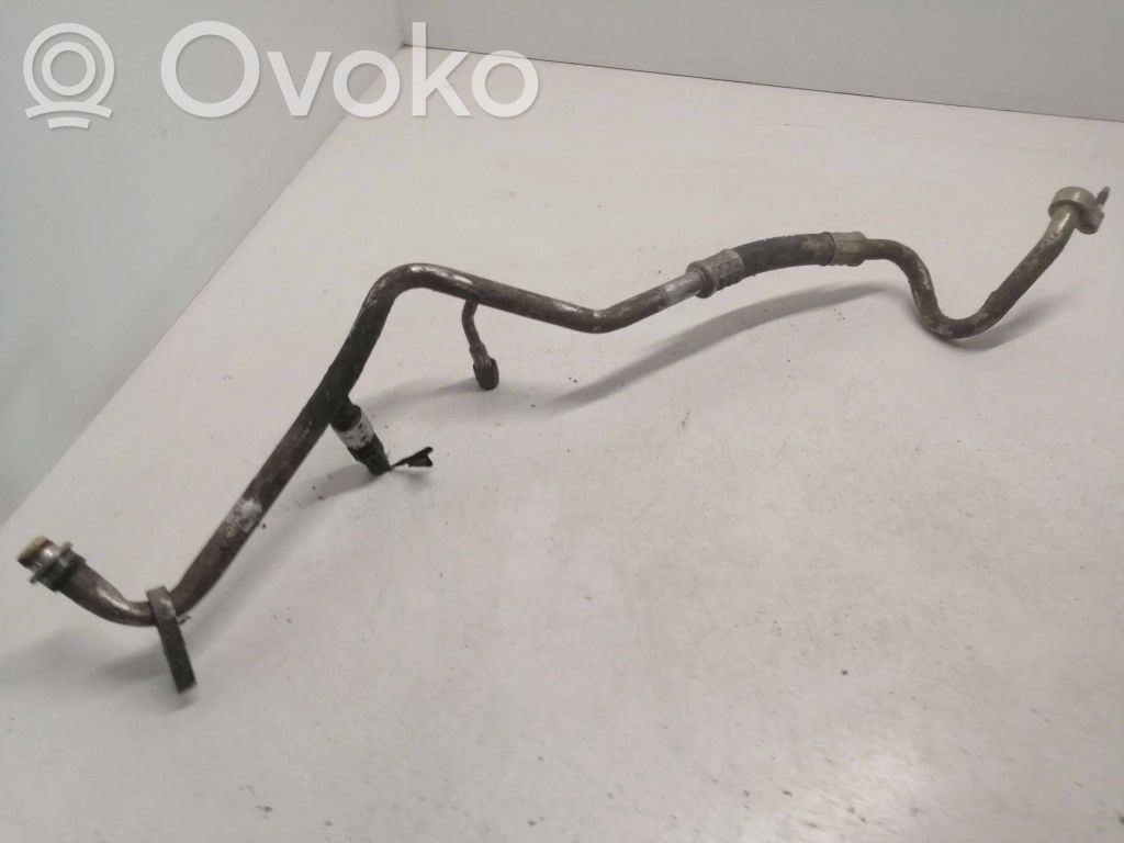 Ford Focus Air conditioning (A/C) pipe/hose 