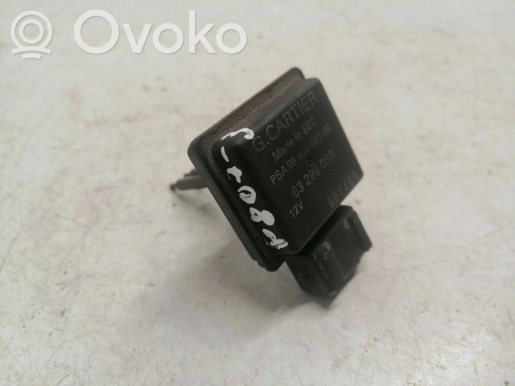 Peugeot 807 Coolant level sensor 