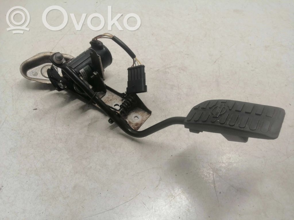 Nissan Almera N16 Accelerator throttle pedal 